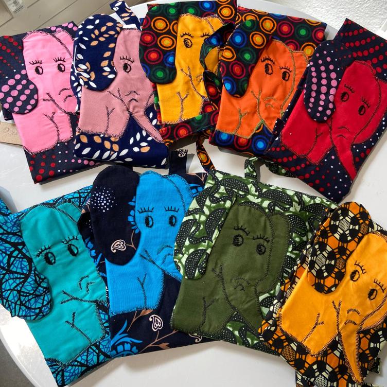 Kochschürze Kind mit Elefanten Taschenapplikation