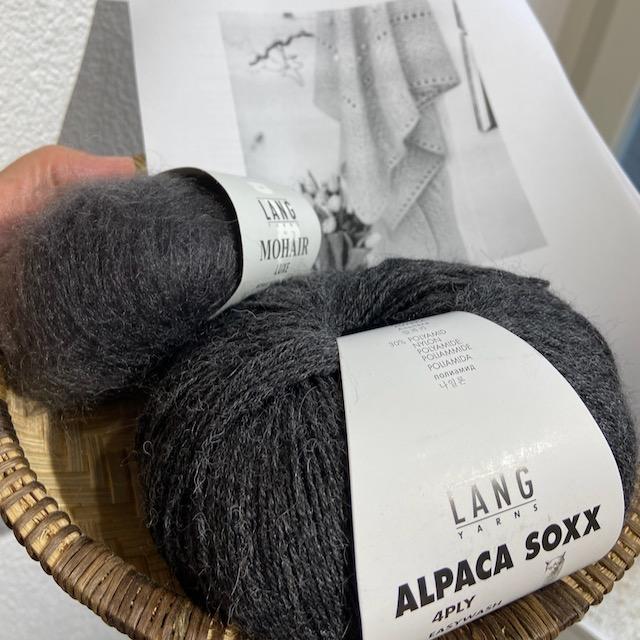 Amalie Tuch Handgestrickt - 1