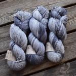 Feilis Merino Seide silverfox 125g/400m handgefärbt Col F1131