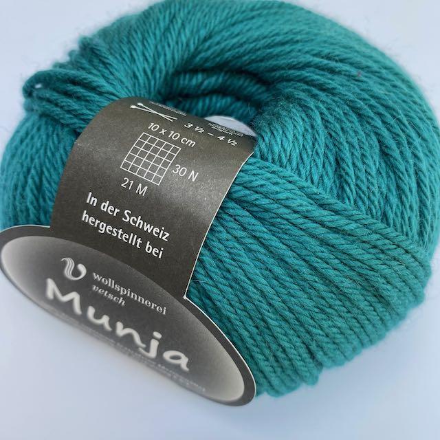 Munja Merino petrol 50g/120m Col838